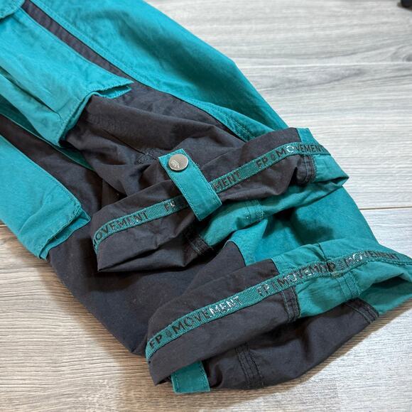 Free People FP Movement Mesmerize Me Colorblock Cargo Pants Size S Spruced Up - Picture 13 of 16